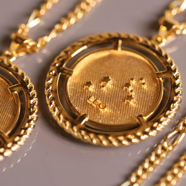 Constellation Coin 
Necklace in Gold