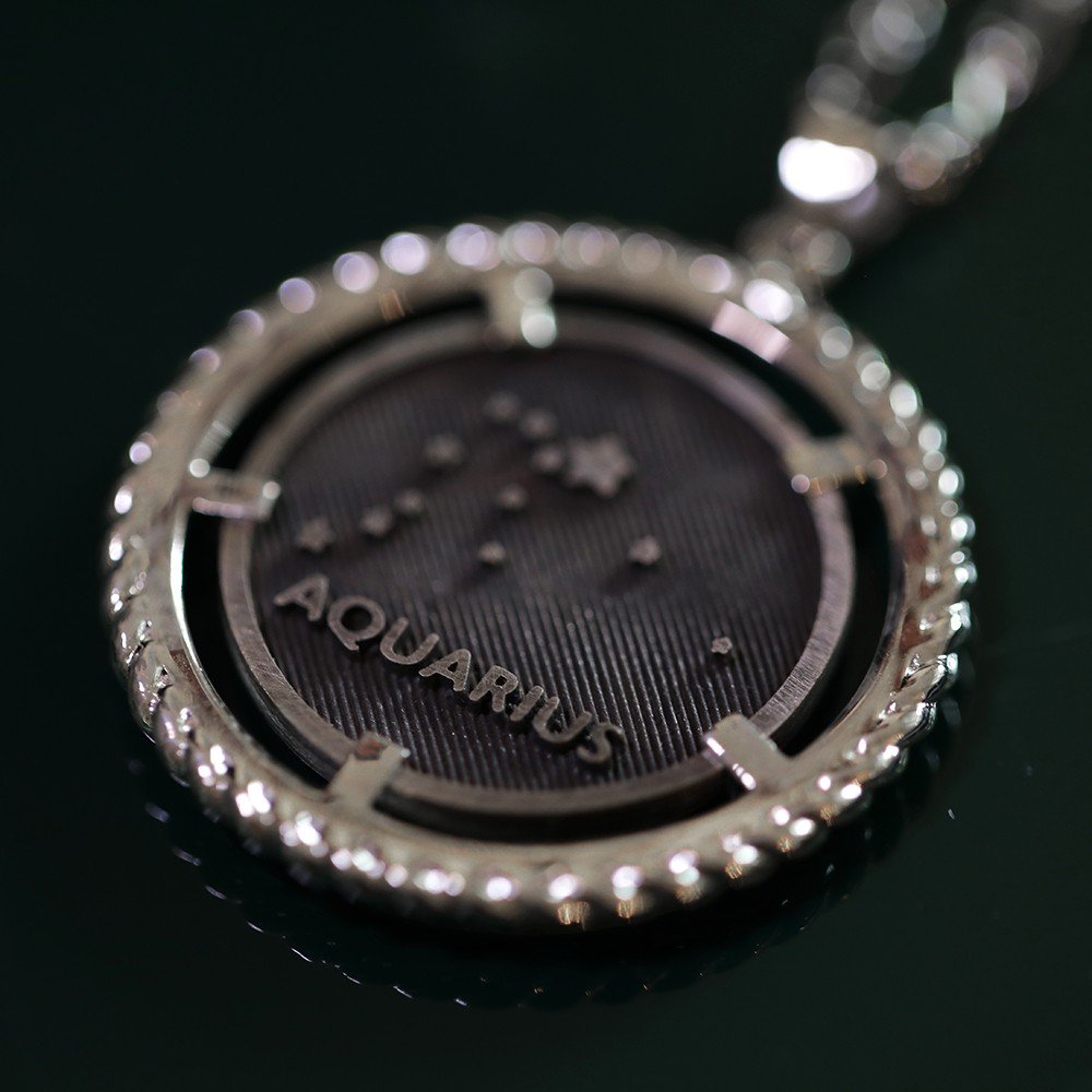 Constellation Coin 
Necklace in Silver
