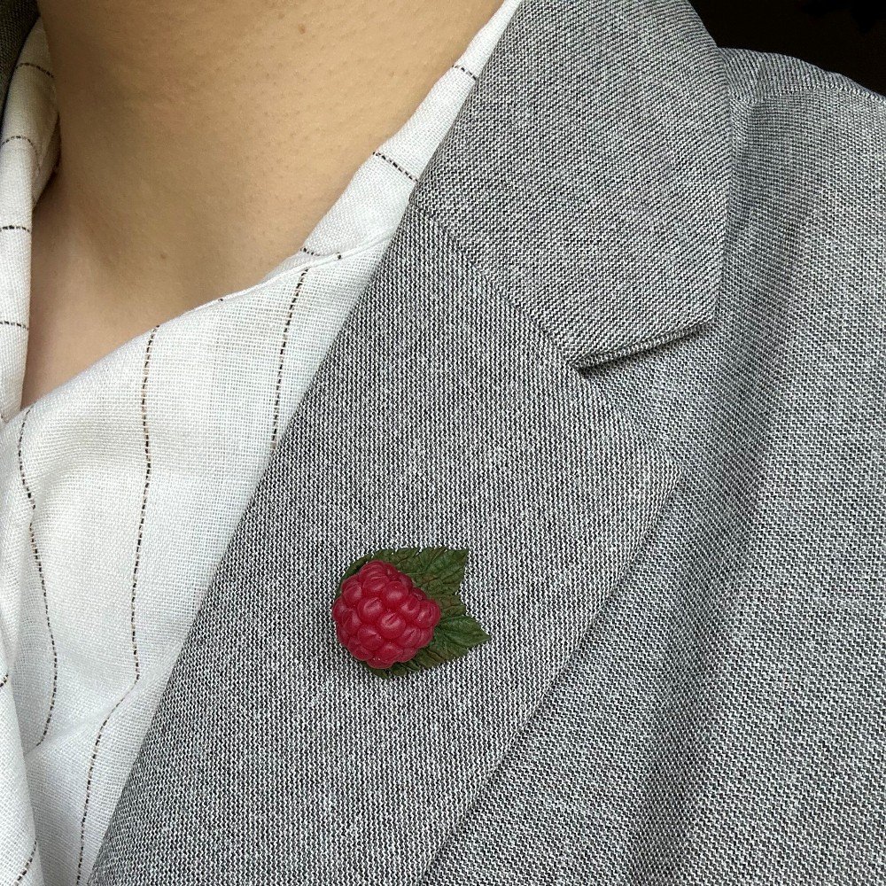 Raspberry with 
Leaves Clay Brooch