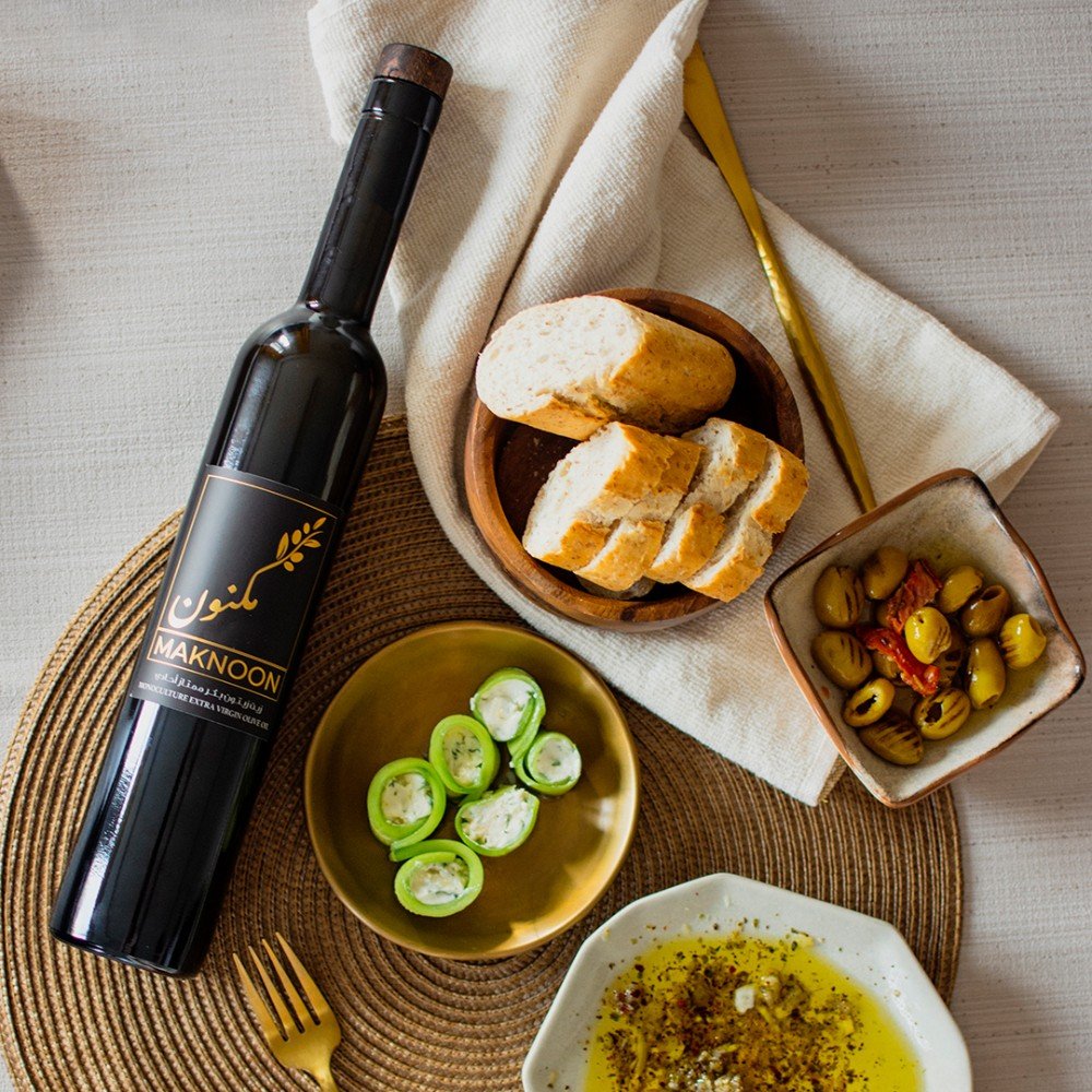 Syria Classic Extra 
Virgin Olive Oil: Maknoon