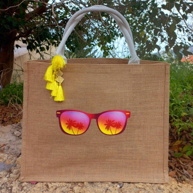 Sunglasses 
Beach Bag