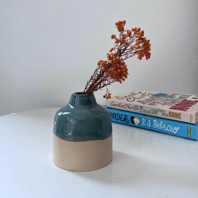 Mini 
Ceramic Vase