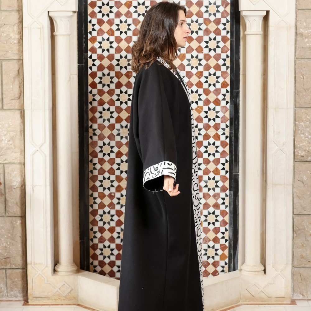 Amman: Black 
Long Abaya