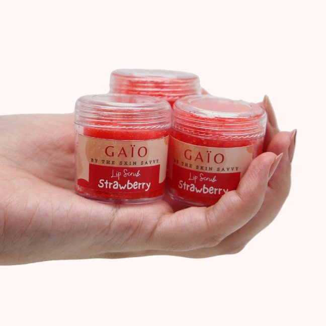 Strawberry Lip Scrub: 
GAIO (35g)
