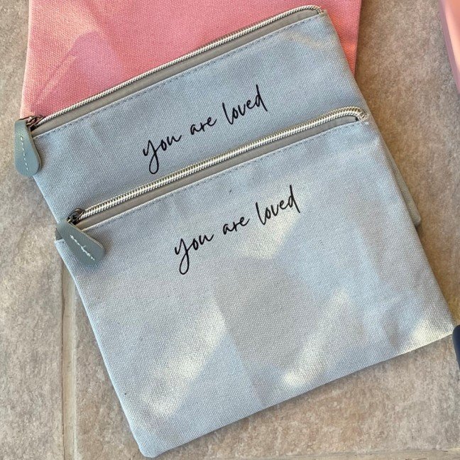 Personalized 
Canvas Pouch