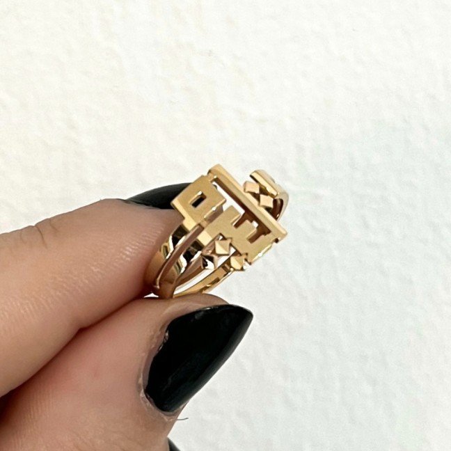 Beirut Gold 
Ring