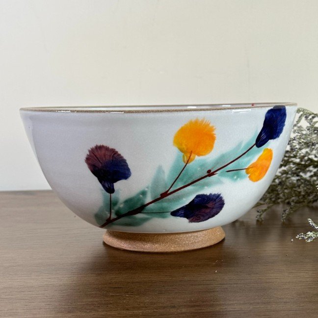 Blossom Cloves 
Ceramic Serving Bowl
