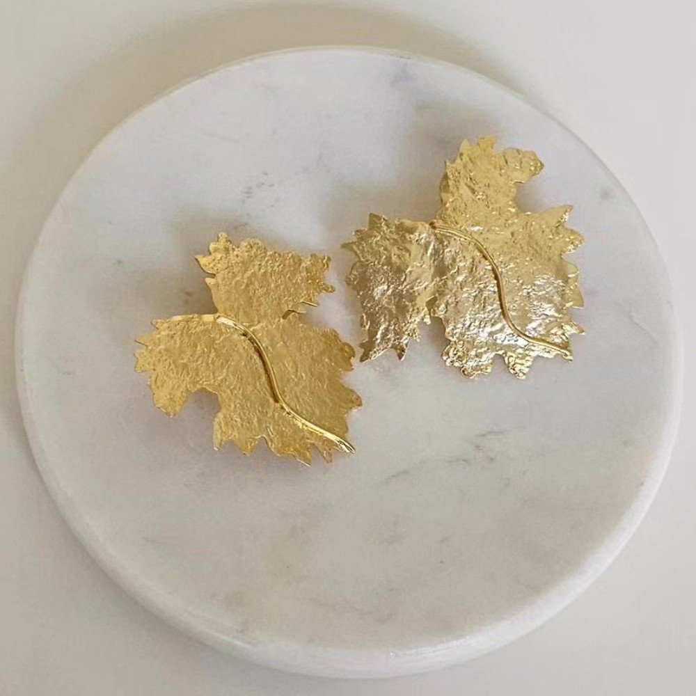 Vine-Tastic 
Earrings