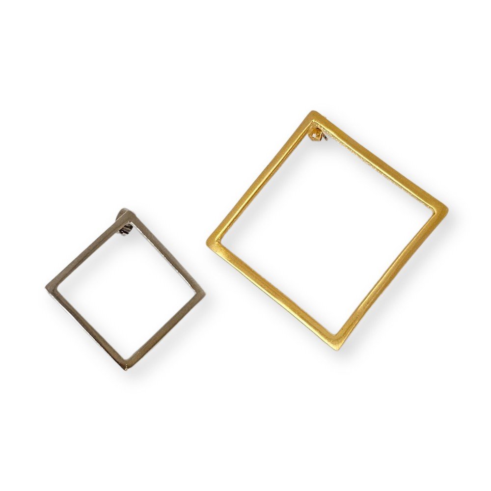 Eclectic 
Dance Earrings