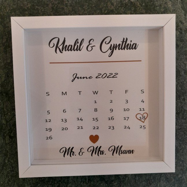 Personalized Wedding 
Date Frame