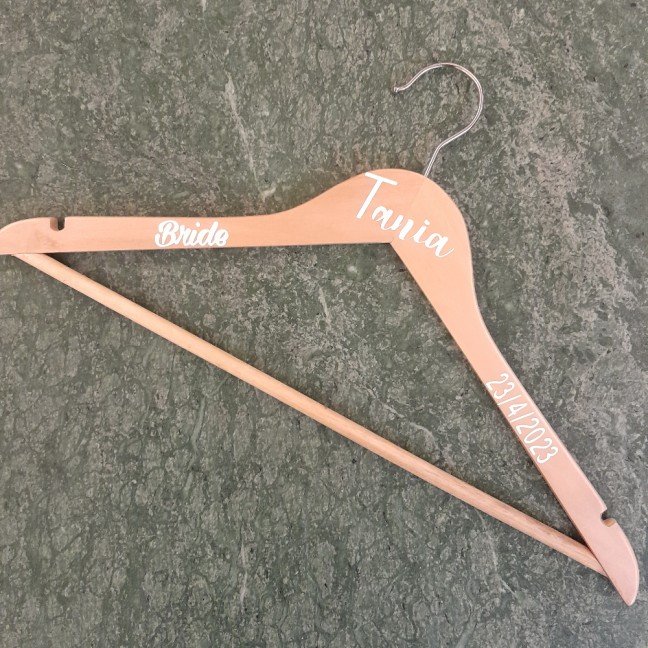 Personalized Bridal 
Clothes Hanger
