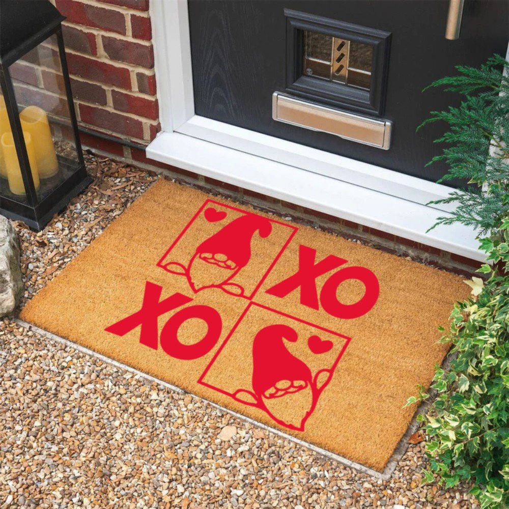 Holiday Doormat: 
XO XO