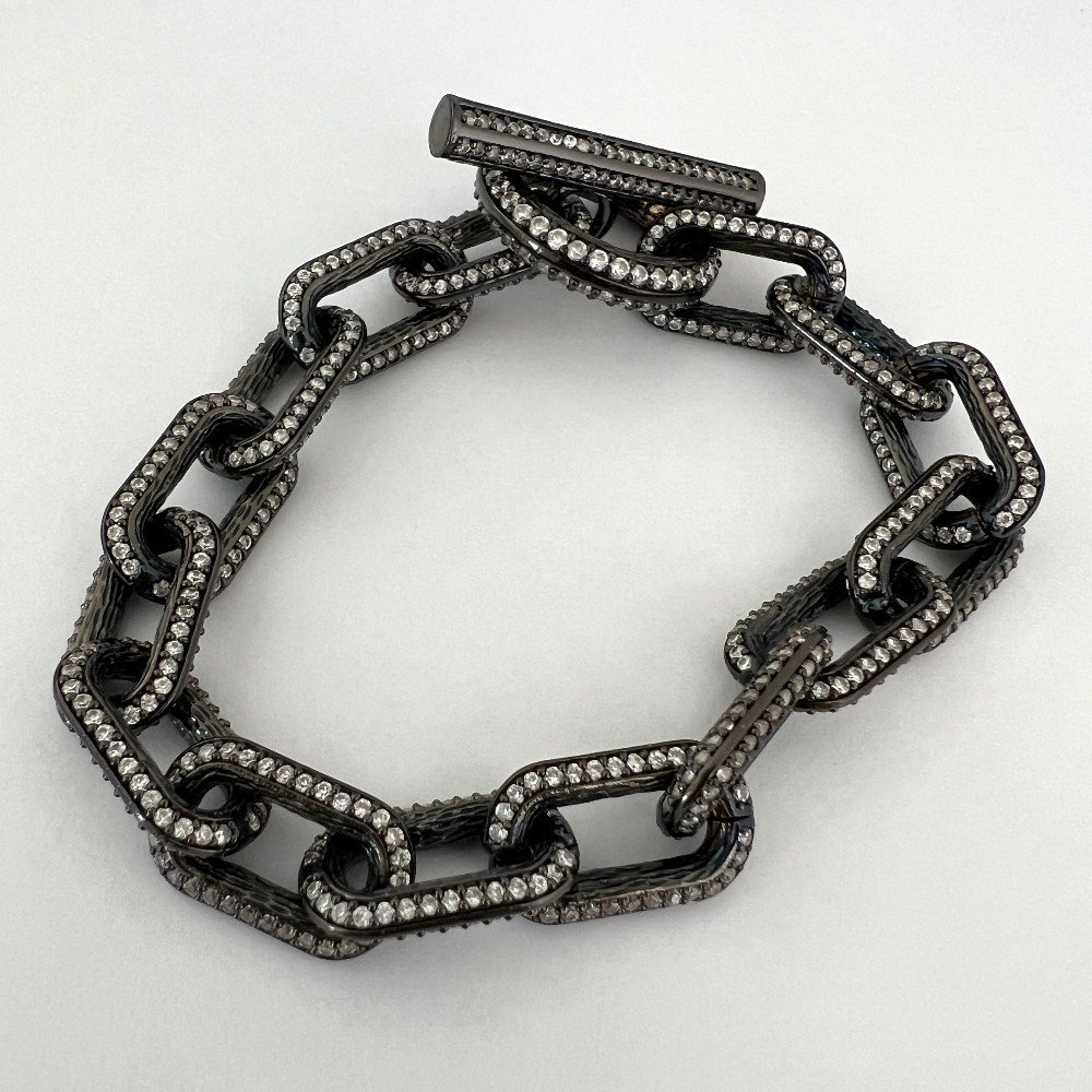 Force 
Chain Bracelet