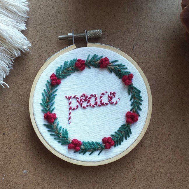 Christmas Wreath 
Embroidered Hoop