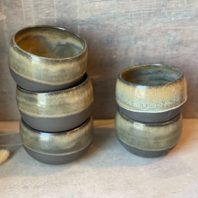 Ceramic 
Cup Khaki