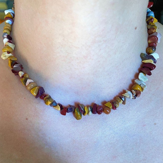 Brown Stone 
Beads Necklace