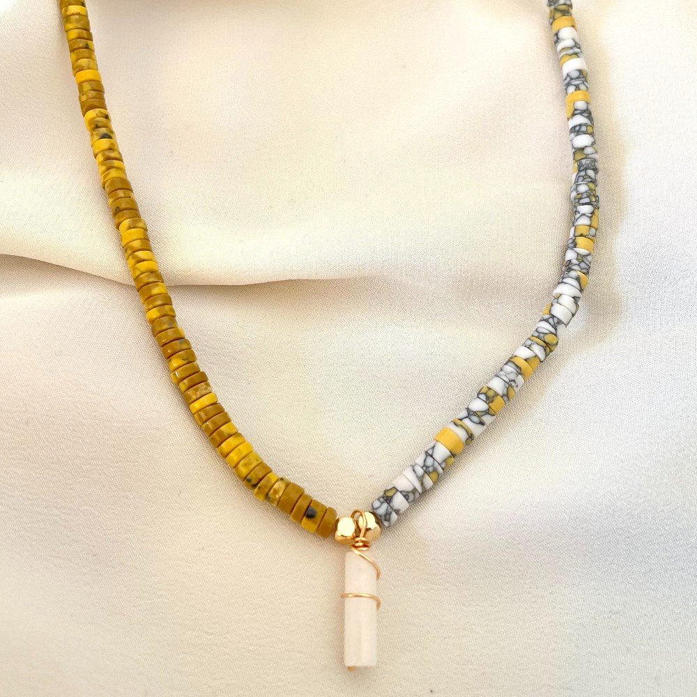 Yellow & White 
Beads Necklace