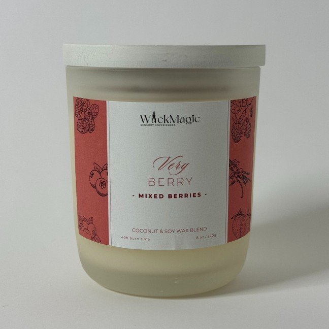 Fresh Berries 
Scented Candle