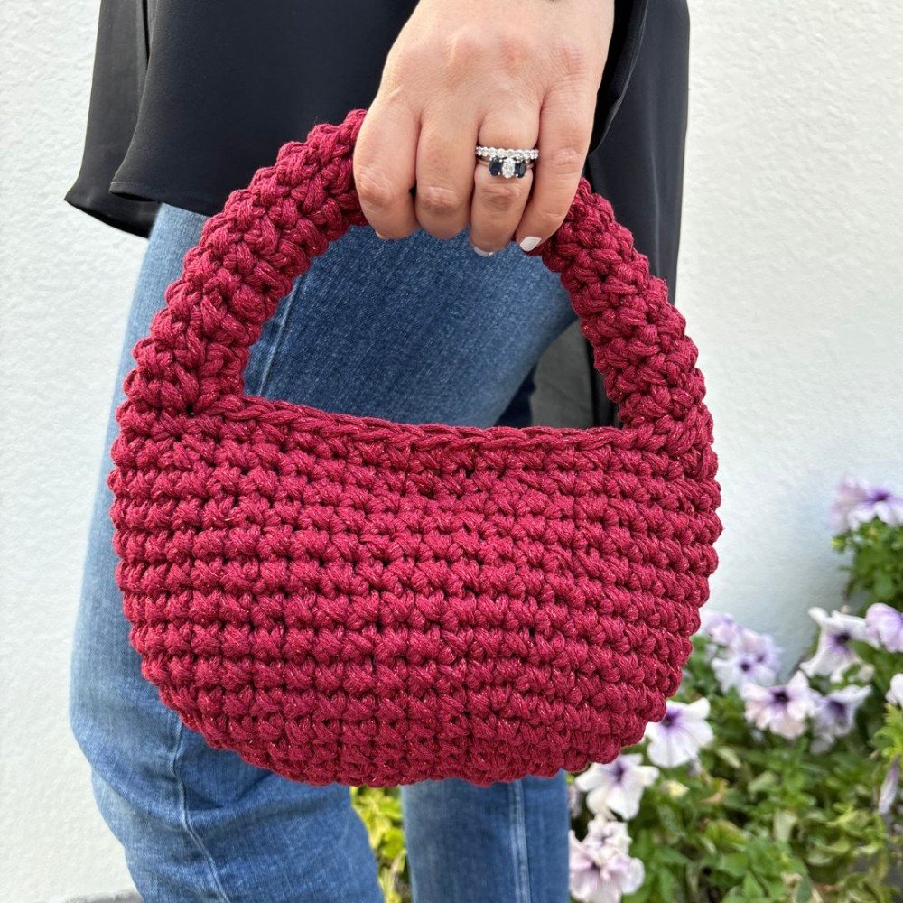Ivy Shimmery 
Red Crochet Bag
