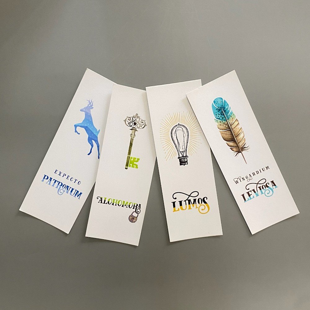 Set of 4 Harry 
Potter Bookmarks