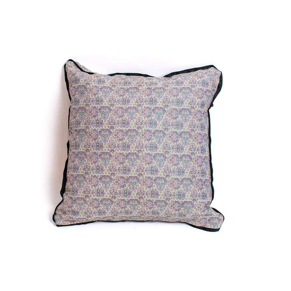 Jacquard Embroidered 
Dragonfly Cushion