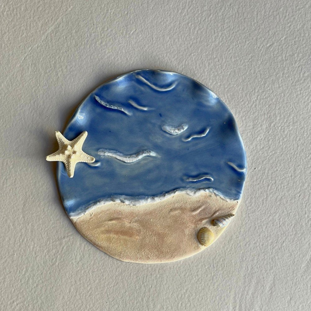 Seashore 
Ceramic Plate