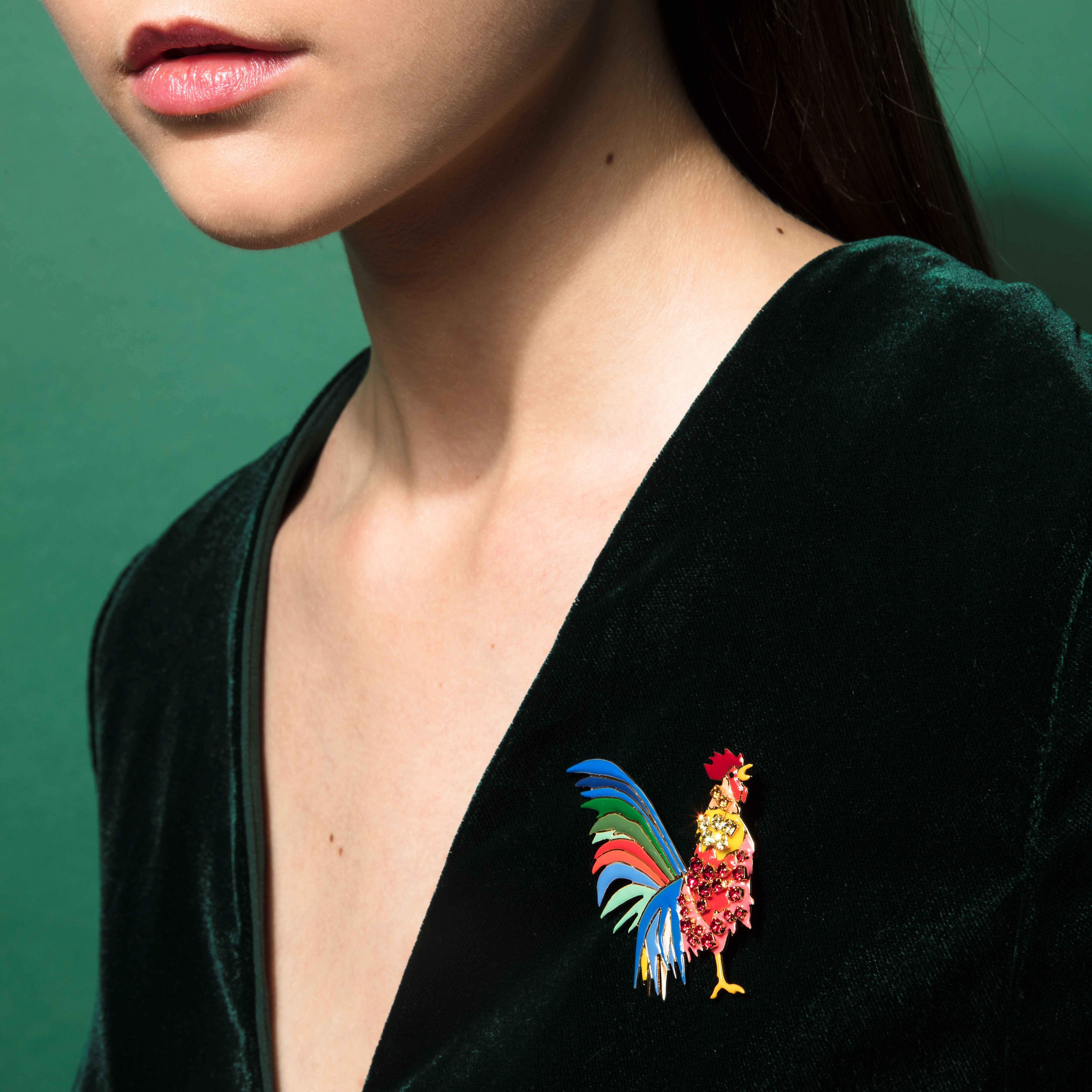 Rooster 
brooch