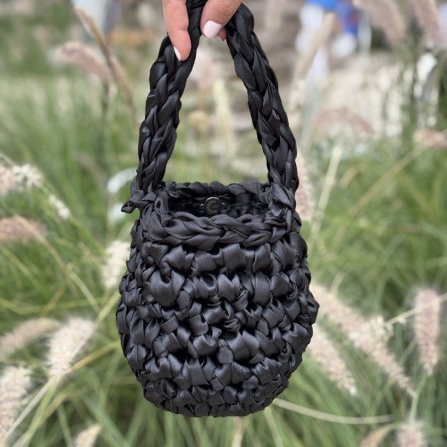 Moonlight Ribbon 
Black Crochet bag