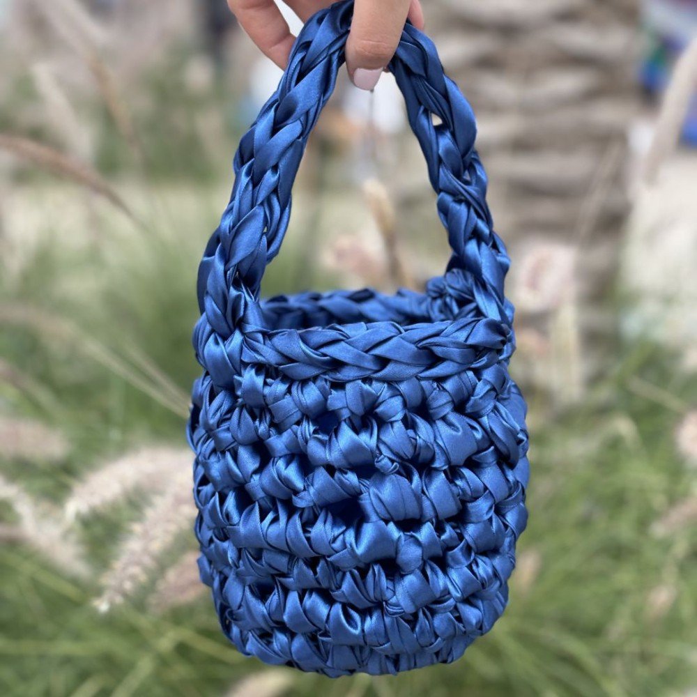 Moonlight Ribbon 
Cobalt Blue Crochet bag
