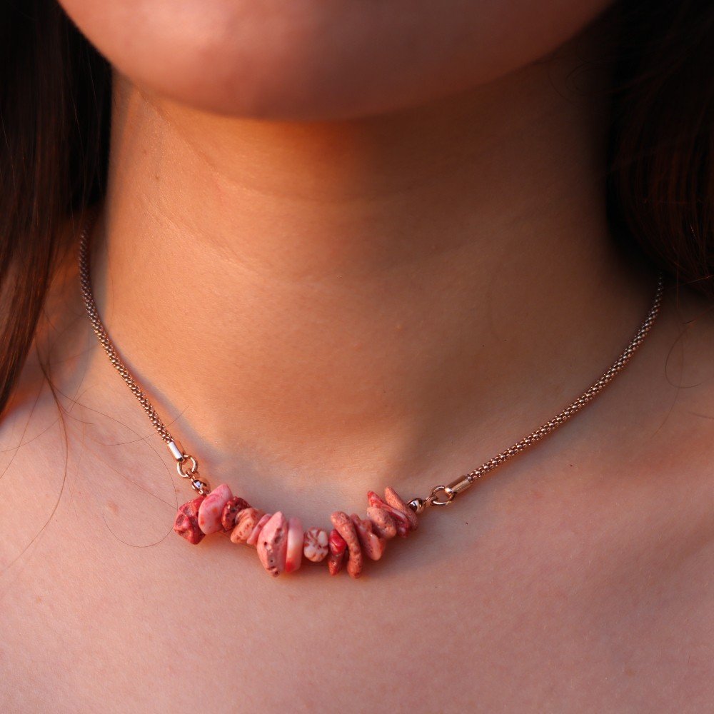 Rose 
Necklace