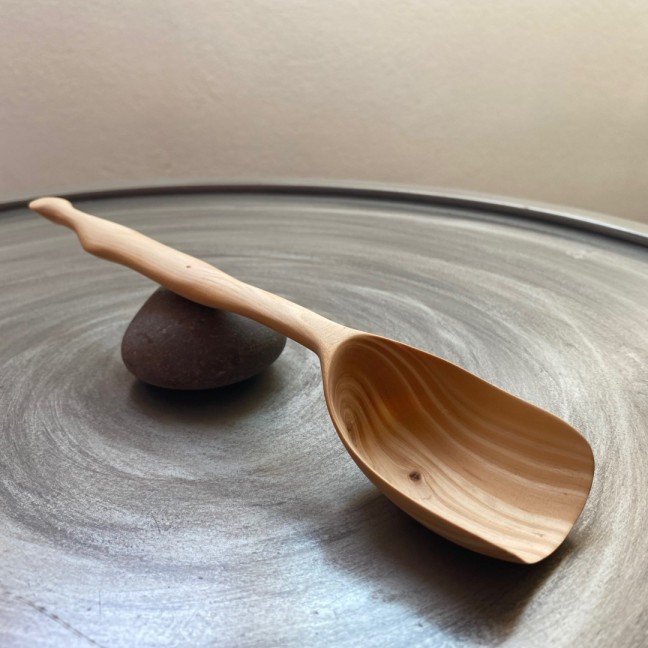 Wooden scoop 
spoon
