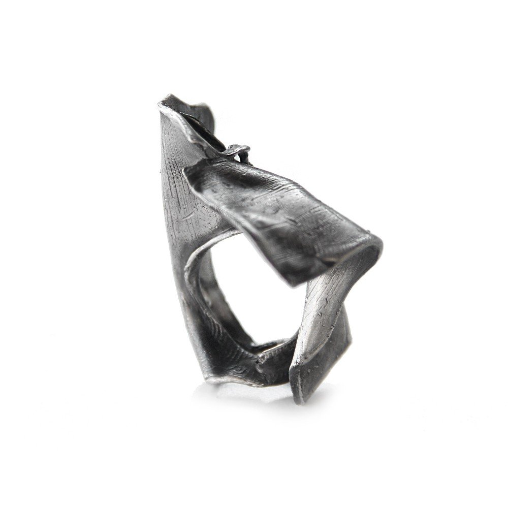 Anu 
Silver Ring