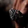 Utu 
Silver Ring