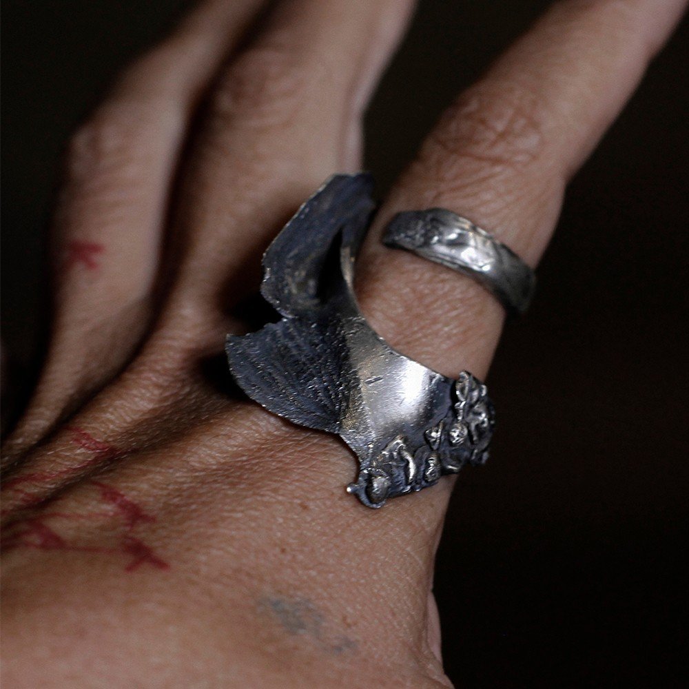Sin 
Silver Ring