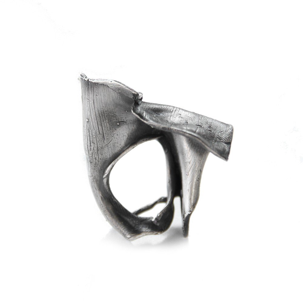 Anu 
Silver Ring