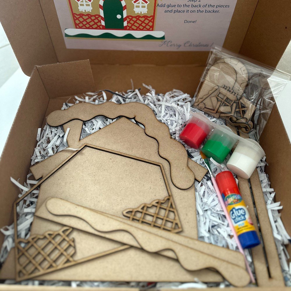 Gingerbread House 
DIY Painting Kit