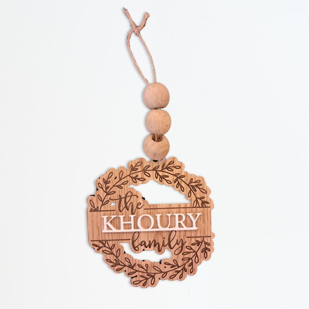 Personalized Family 
Name Ornament