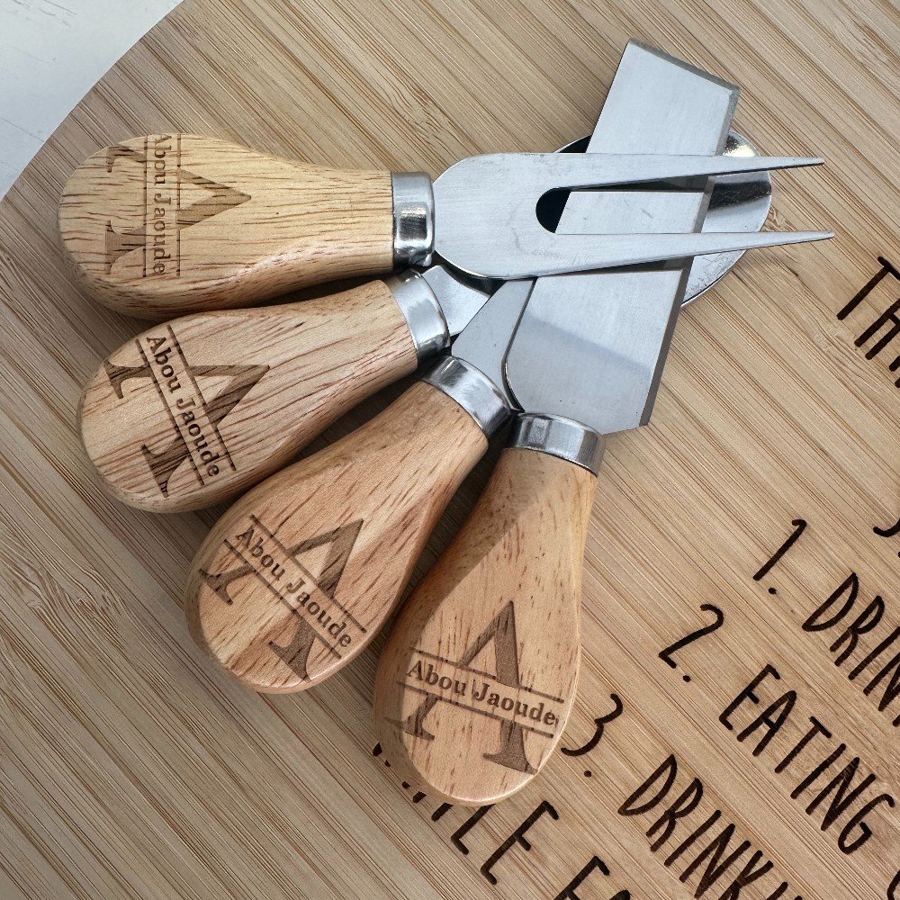 Customized Cheese Board 
with Knives Set