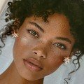 Snowflake 
Pearly Earrings