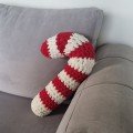 Candy Cane 
Yarn Cushion