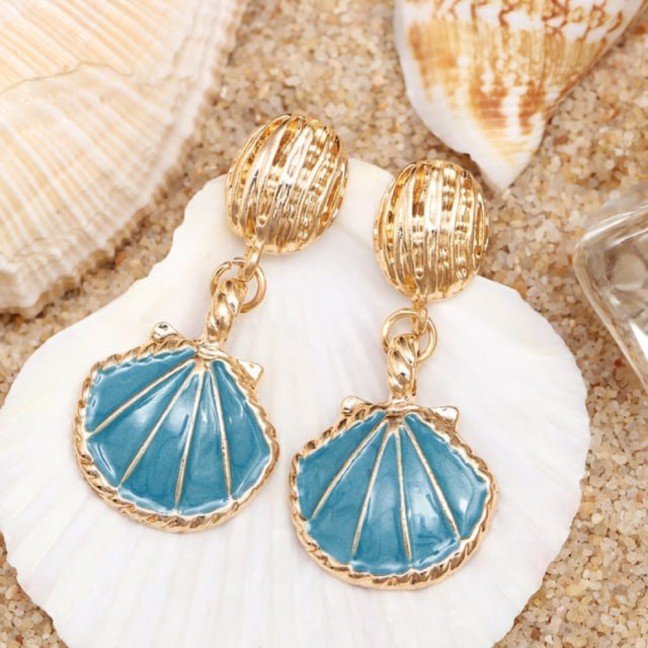 Seashell 
Blue Earrings