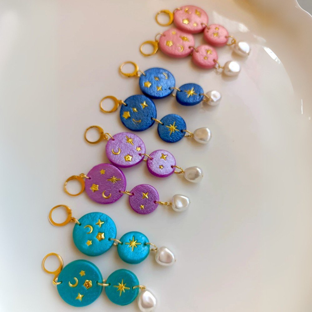 Universal 
Clay Earrings