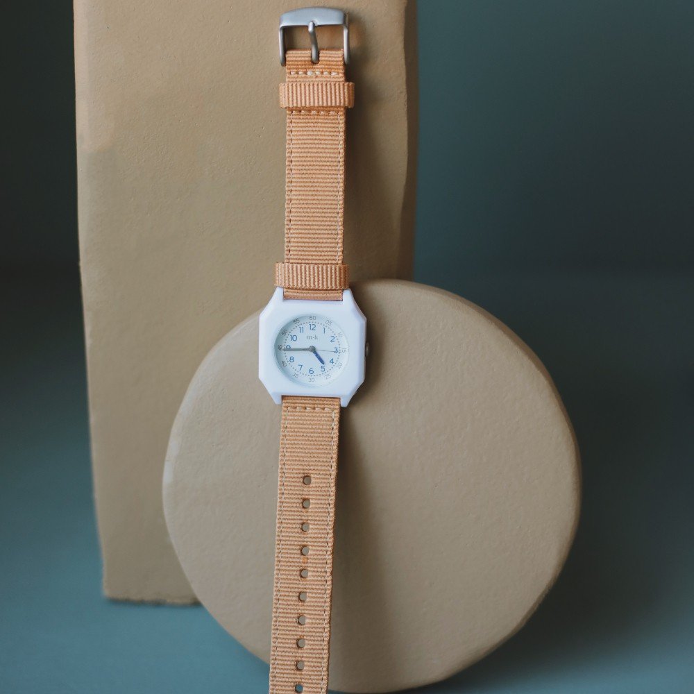 Latte 
Kids Watch