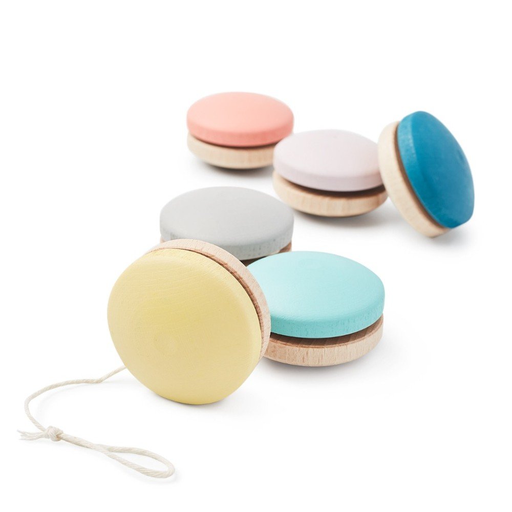 Wooden 
Yoyo Toy