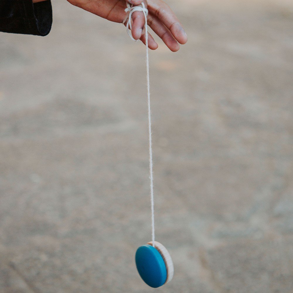 Wooden 
Yoyo Toy