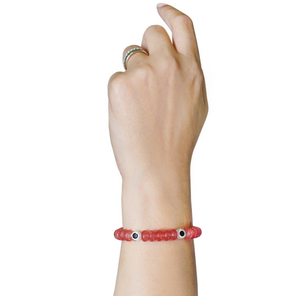 The Eye of 
Elegance Bracelet