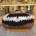 Noor 
Crochet Clutch