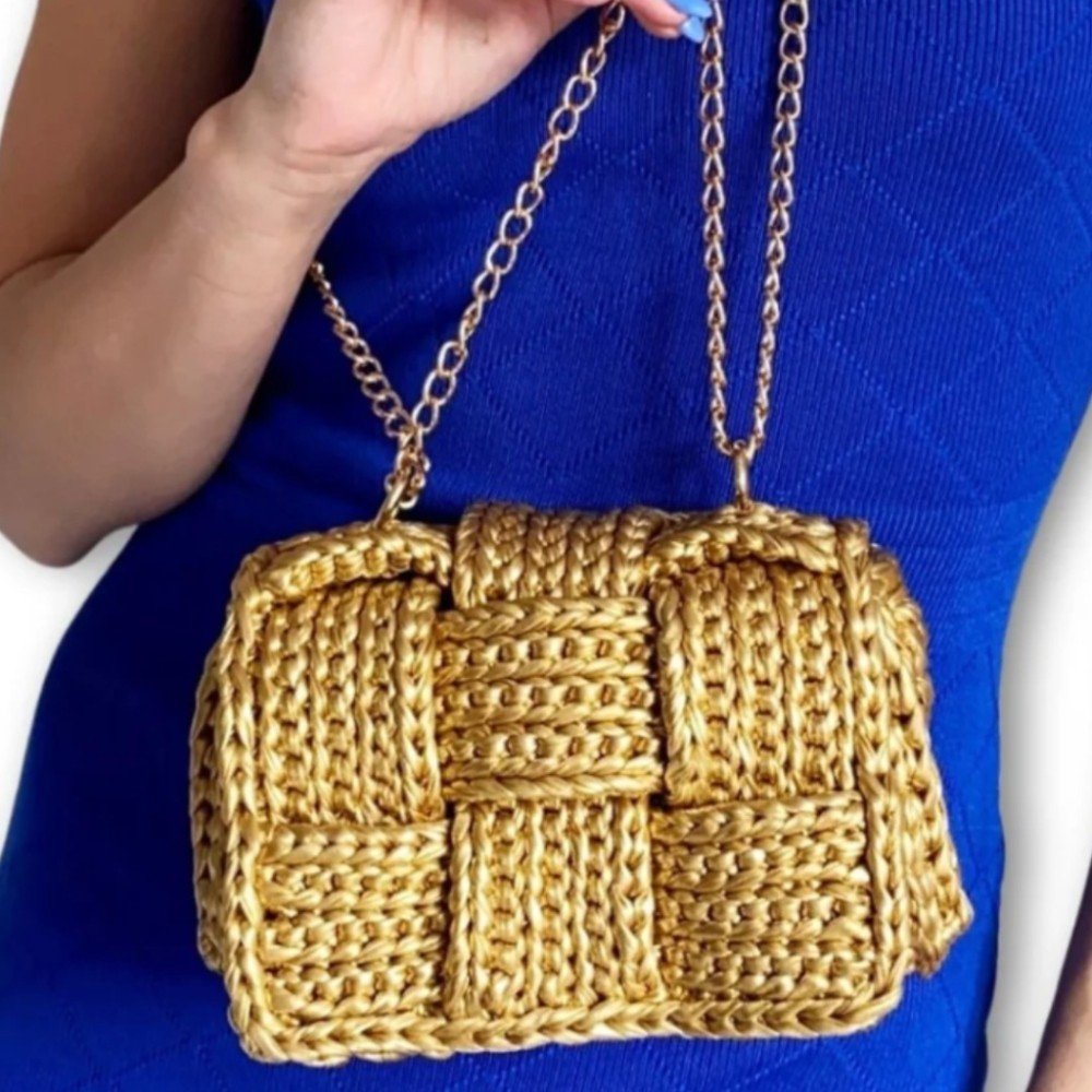 Damien 
Shoulder Bag