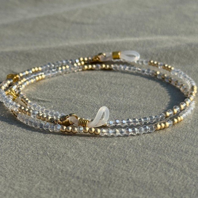 Golden Glow 
Sunglasses Chain