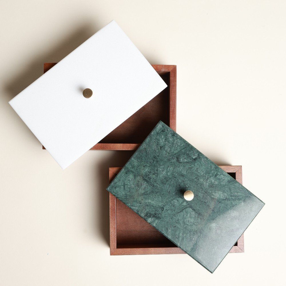 Secrets 
Jewelry Box